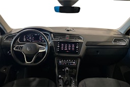 ruskea (beige) Volkswagen Tiguan 2022 kuva 9.