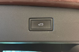 ruskea (beige) Volkswagen Tiguan 2022 kuva 20.
