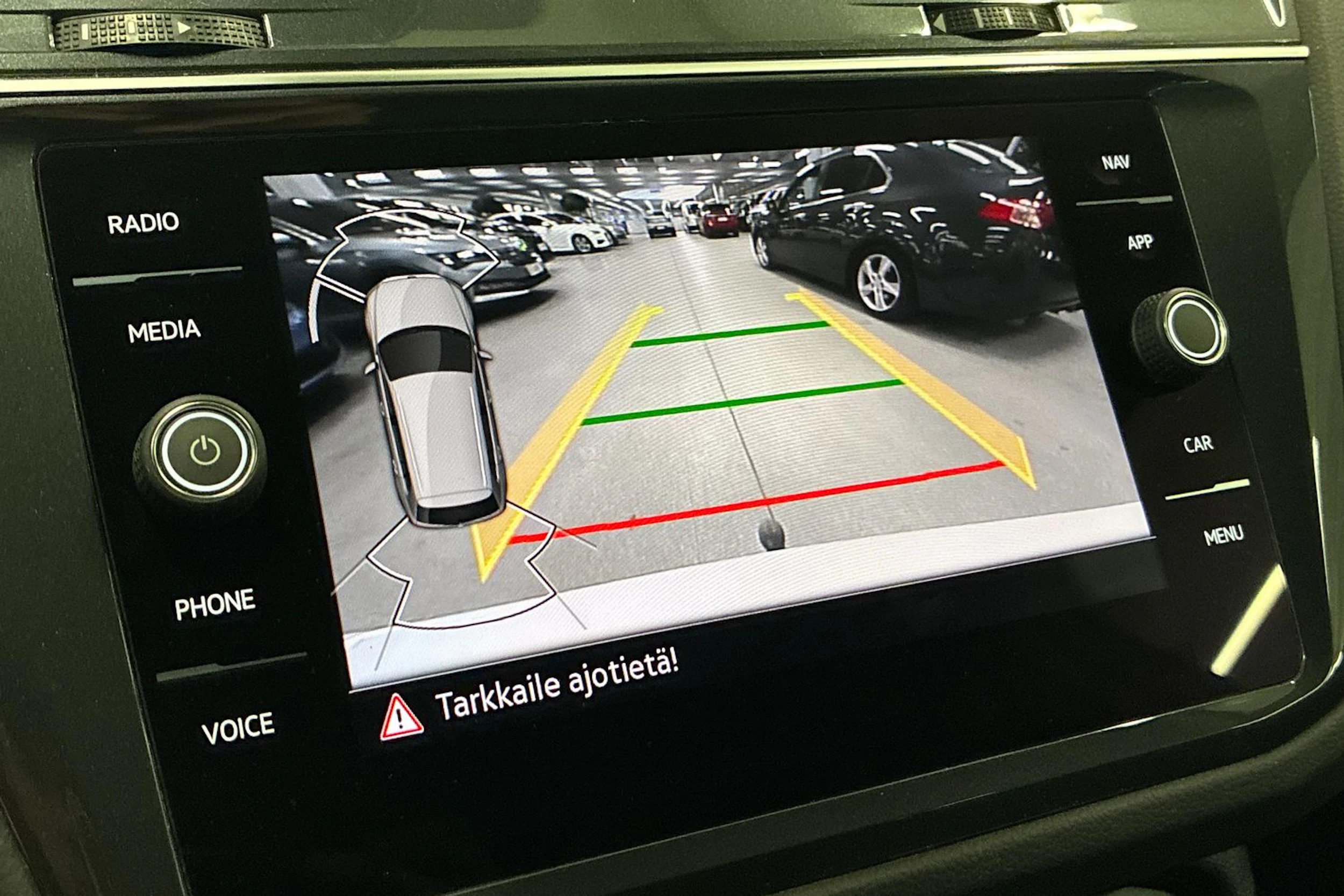 valkoinen Volkswagen Tiguan 2022 kuva 5.