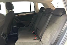 valkoinen Volkswagen Tiguan 2022 kuva 8.