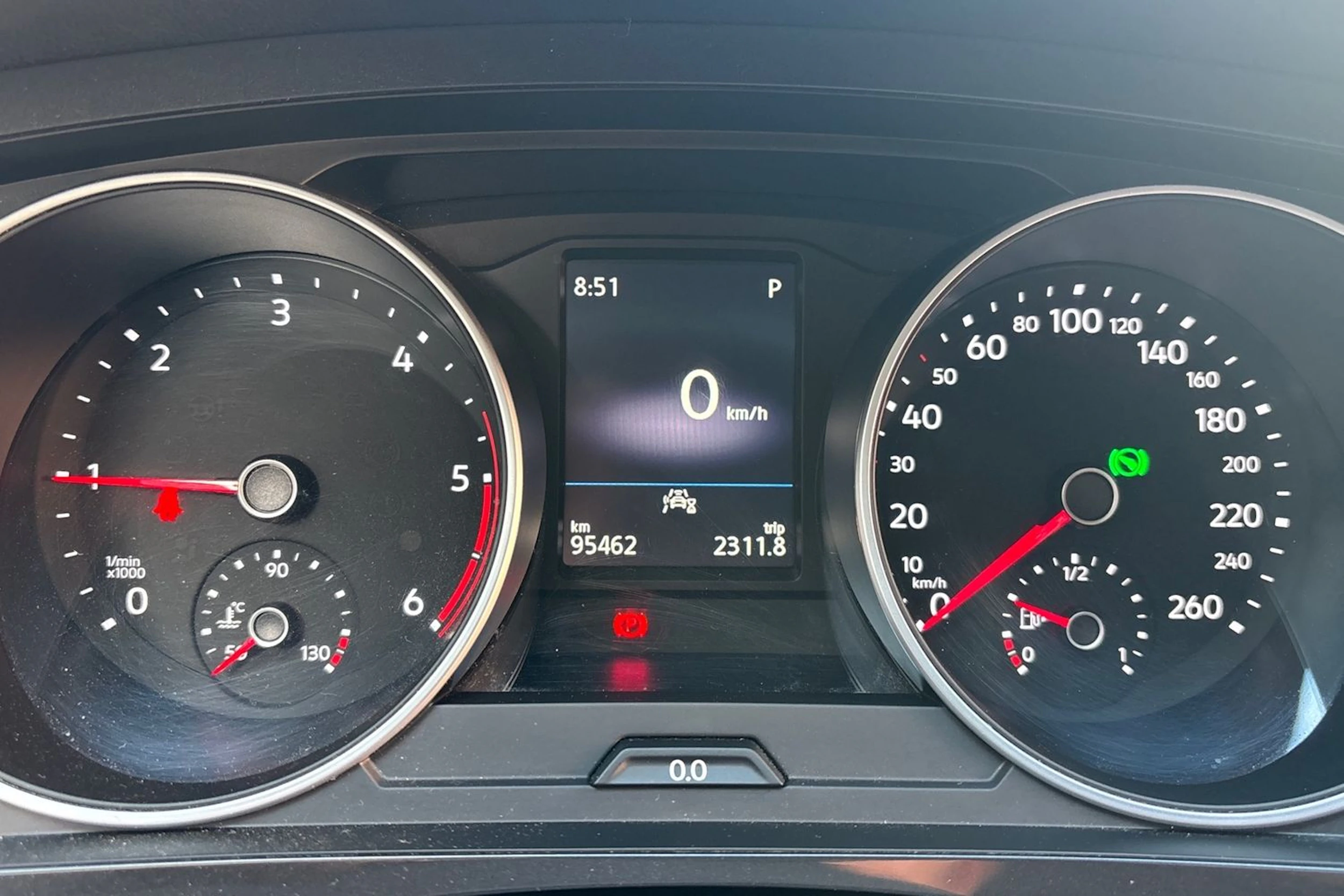 valkoinen Volkswagen Tiguan 2022 kuva 26.