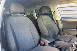 valkoinen Volkswagen Tiguan 2022 kuva 32.