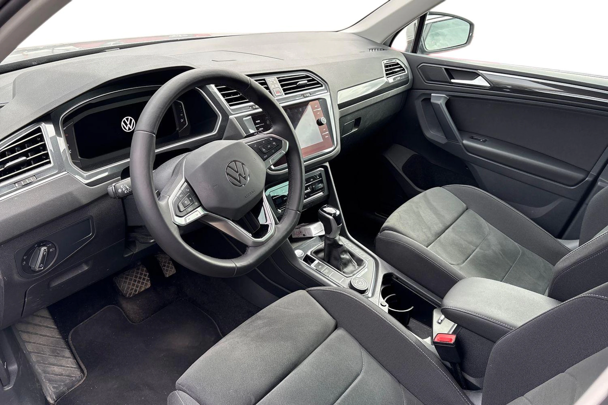 hopea Volkswagen Tiguan 2022 kuva 3.