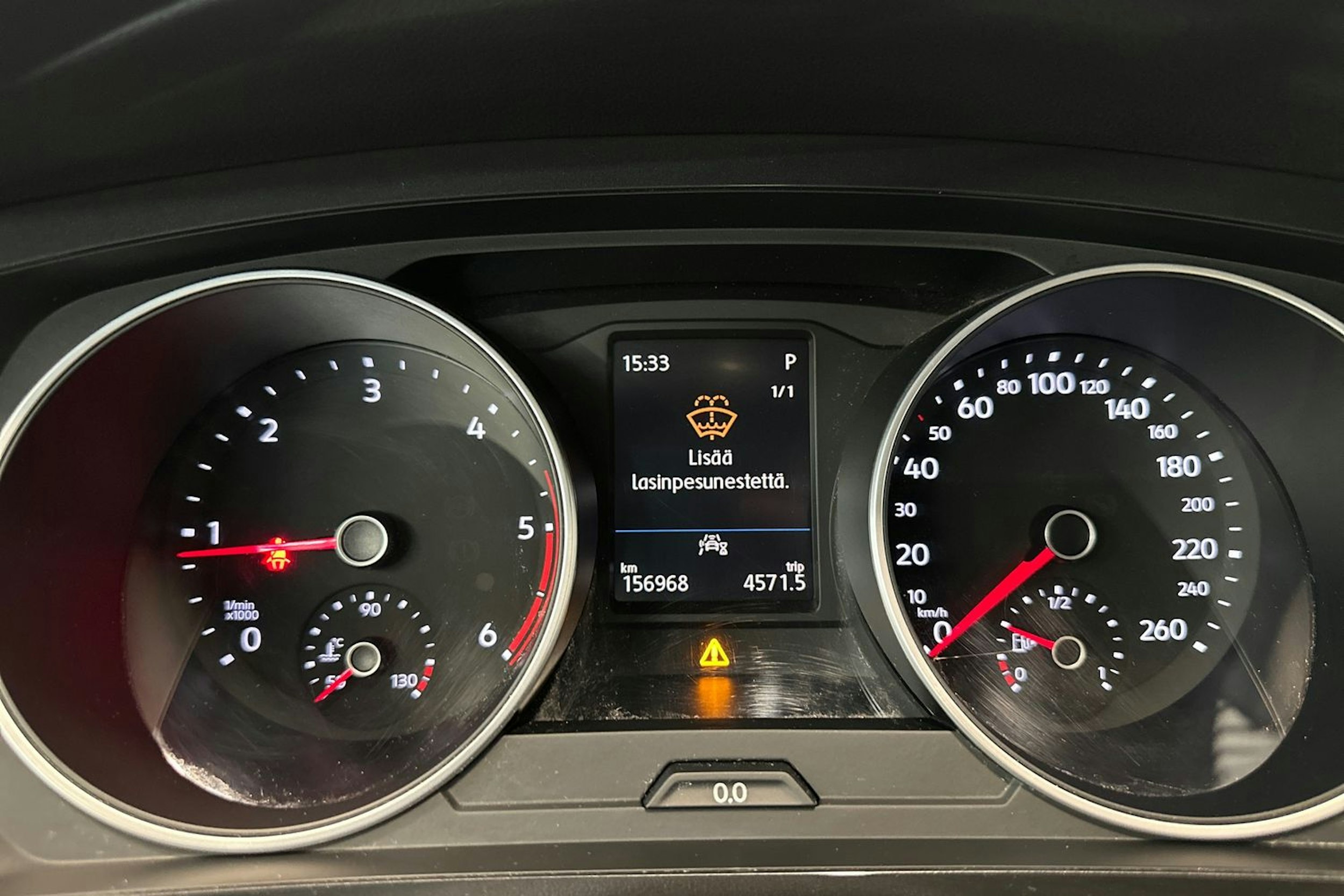 valkoinen Volkswagen Tiguan 2022 kuva 15.