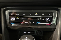 valkoinen Volkswagen Tiguan 2022 kuva 17.