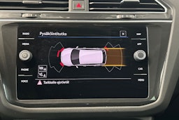 valkoinen Volkswagen Tiguan 2022 kuva 18.