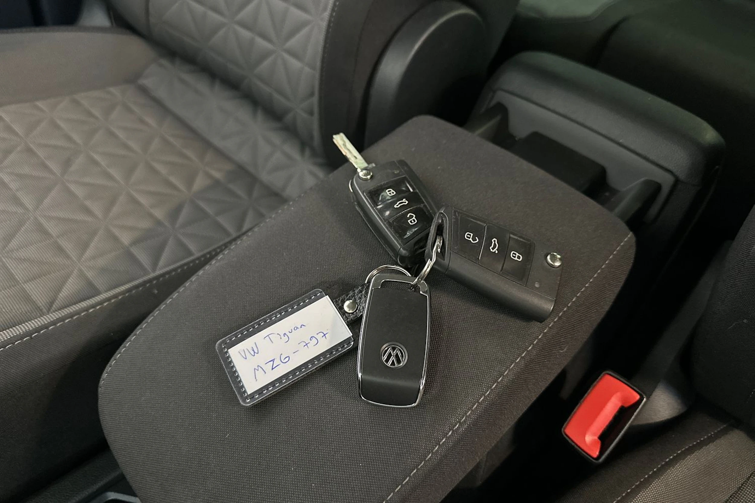 valkoinen Volkswagen Tiguan 2022 kuva 25.