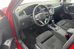 punainen Volkswagen Tiguan 2022 kuva 3.