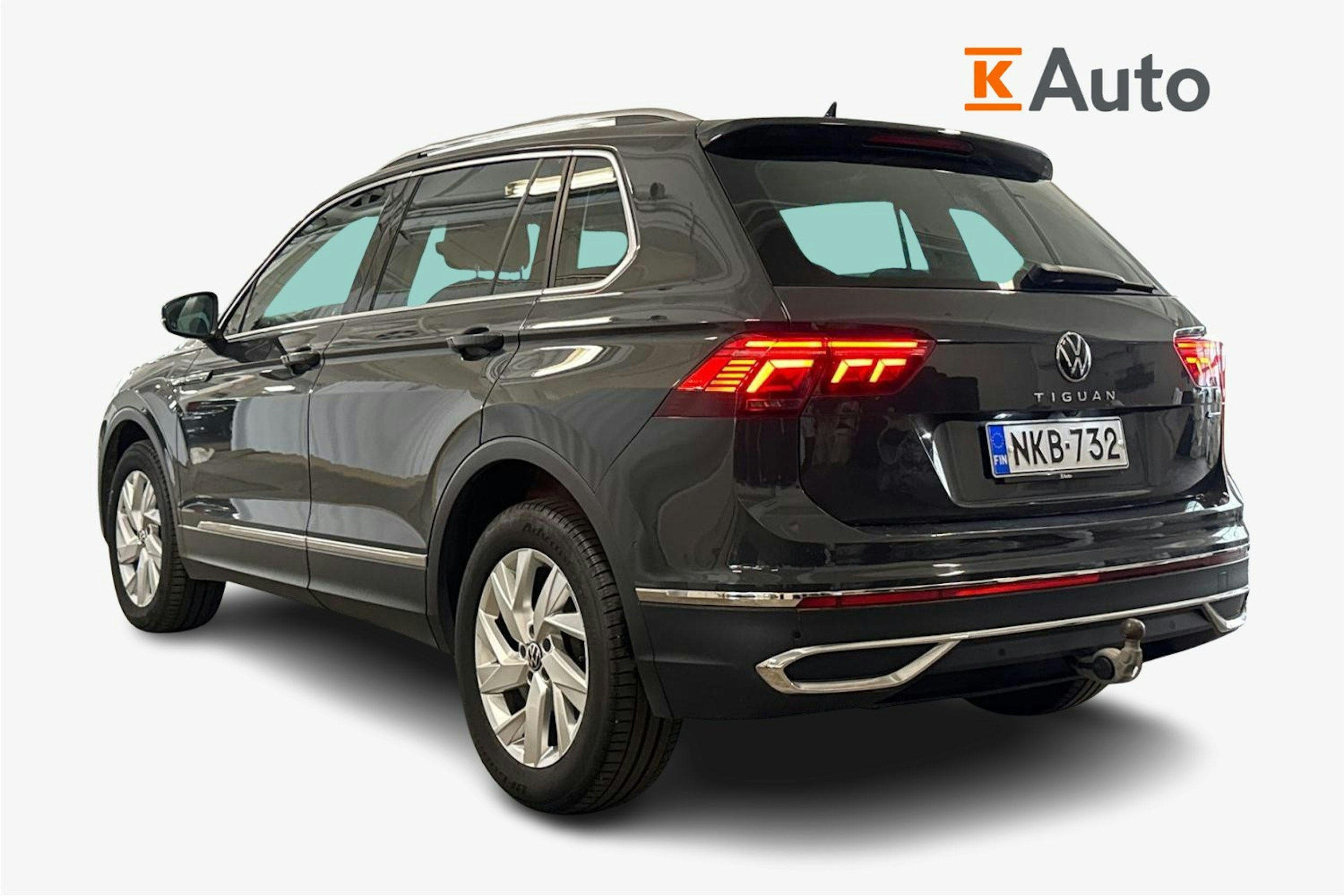 harmaa Volkswagen Tiguan 2022 kuva 2.