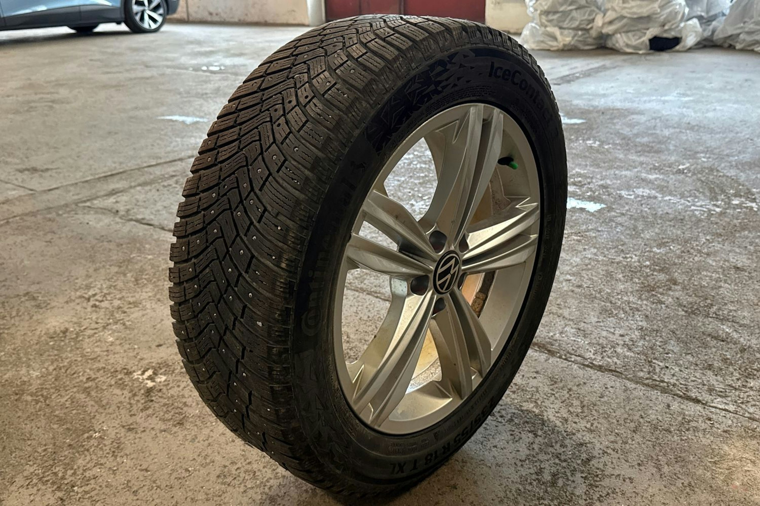 harmaa Volkswagen Tiguan 2022 kuva 15.