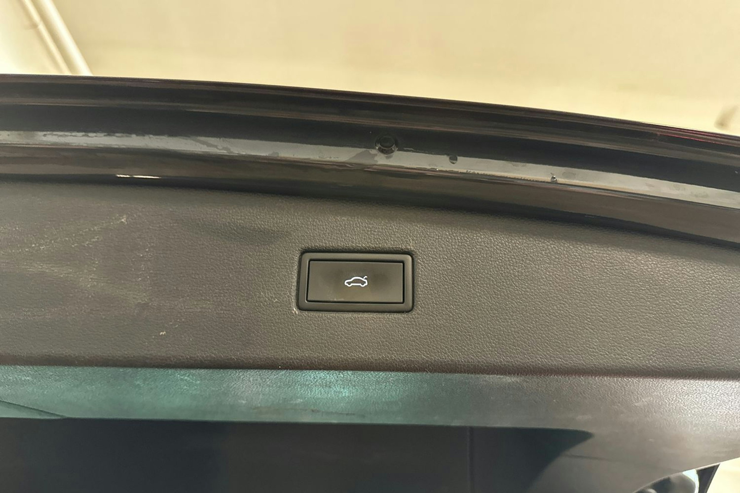harmaa Volkswagen Tiguan 2022 kuva 18.
