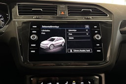 harmaa Volkswagen Tiguan 2022 kuva 28.