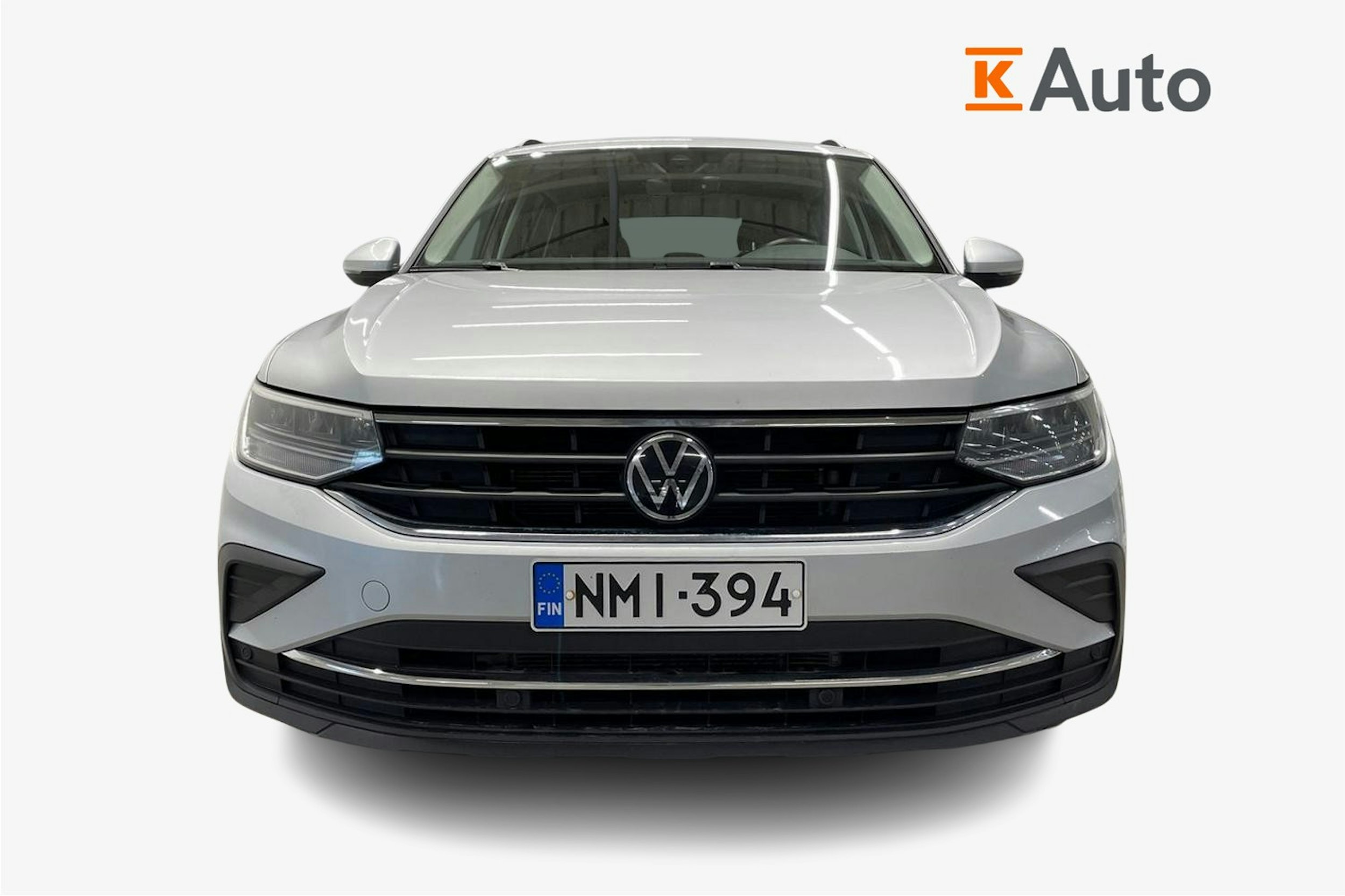 harmaa Volkswagen Tiguan 2022 kuva 5.
