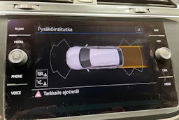harmaa Volkswagen Tiguan 2022 kuva 19.