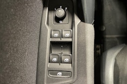 harmaa Volkswagen Tiguan 2022 kuva 24.