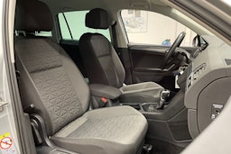 harmaa Volkswagen Tiguan 2022 kuva 27.