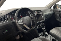 musta Volkswagen Tiguan 2022 kuva 7.
