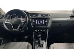 musta Volkswagen Tiguan 2022 kuva 9.