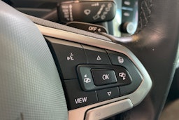 harmaa Volkswagen Tiguan 2022 kuva 18.