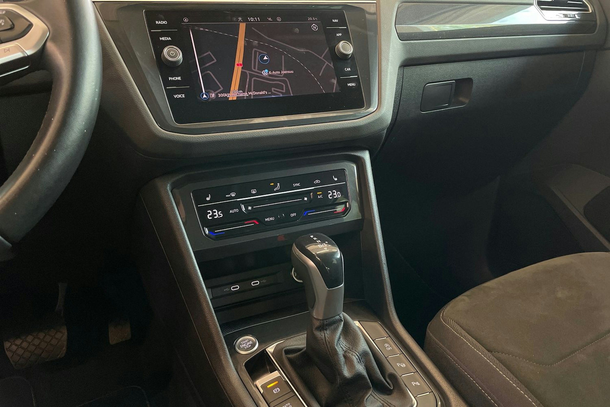 harmaa Volkswagen Tiguan 2022 kuva 20.