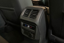 harmaa Volkswagen Tiguan 2022 kuva 26.