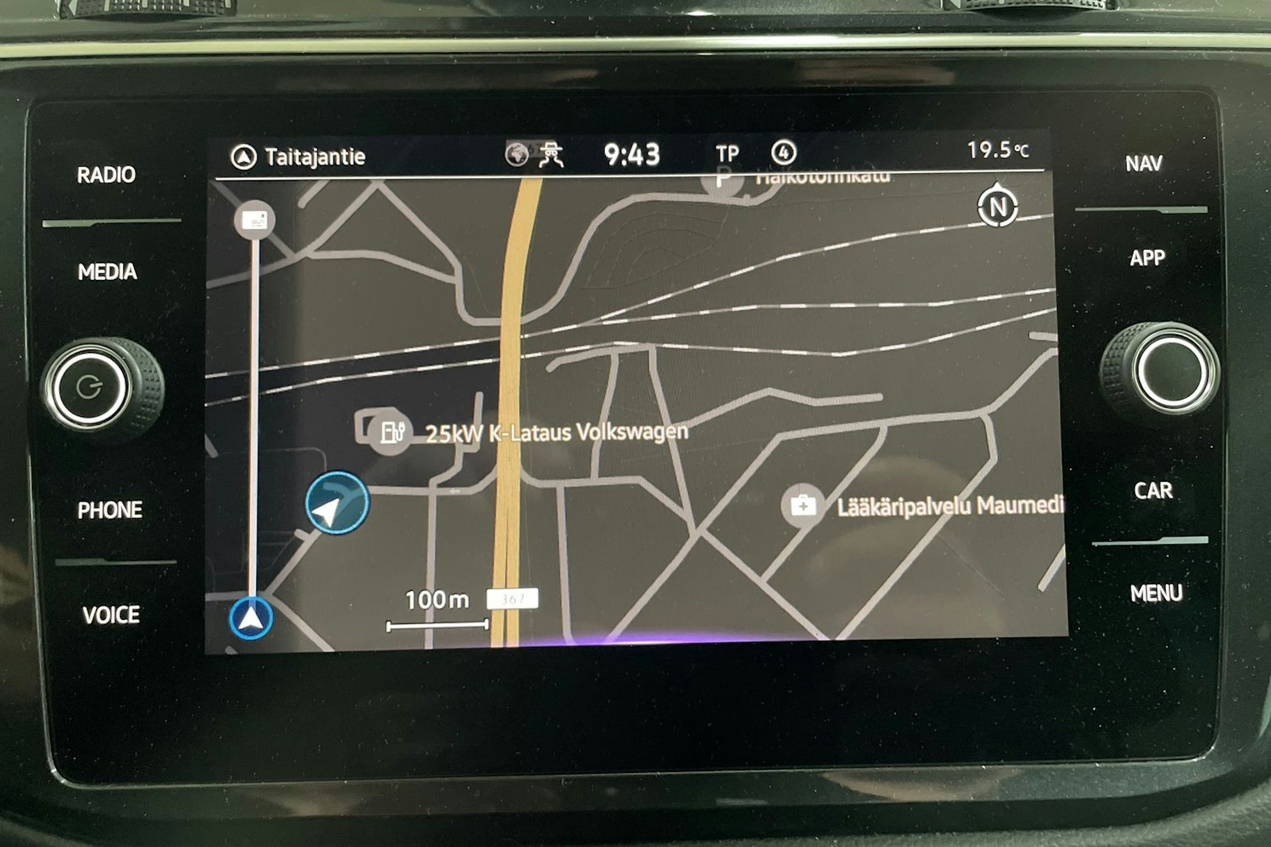 Musta Volkswagen Tiguan 2022 kuva 16.