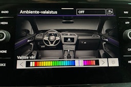 Musta Volkswagen Tiguan 2022 kuva 18.