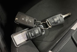 Musta Volkswagen Tiguan 2022 kuva 22.