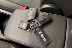musta Volkswagen Tiguan 2022 kuva 28.