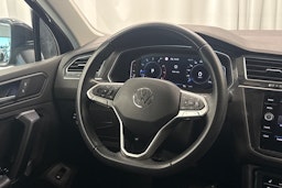 musta Volkswagen Tiguan 2022 kuva 14.