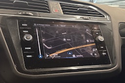 musta Volkswagen Tiguan 2022 kuva 21.