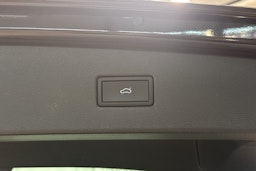 musta Volkswagen Tiguan 2022 kuva 28.