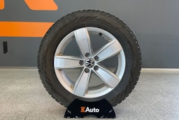 Harmaa Volkswagen Tiguan 2022 kuva 13.