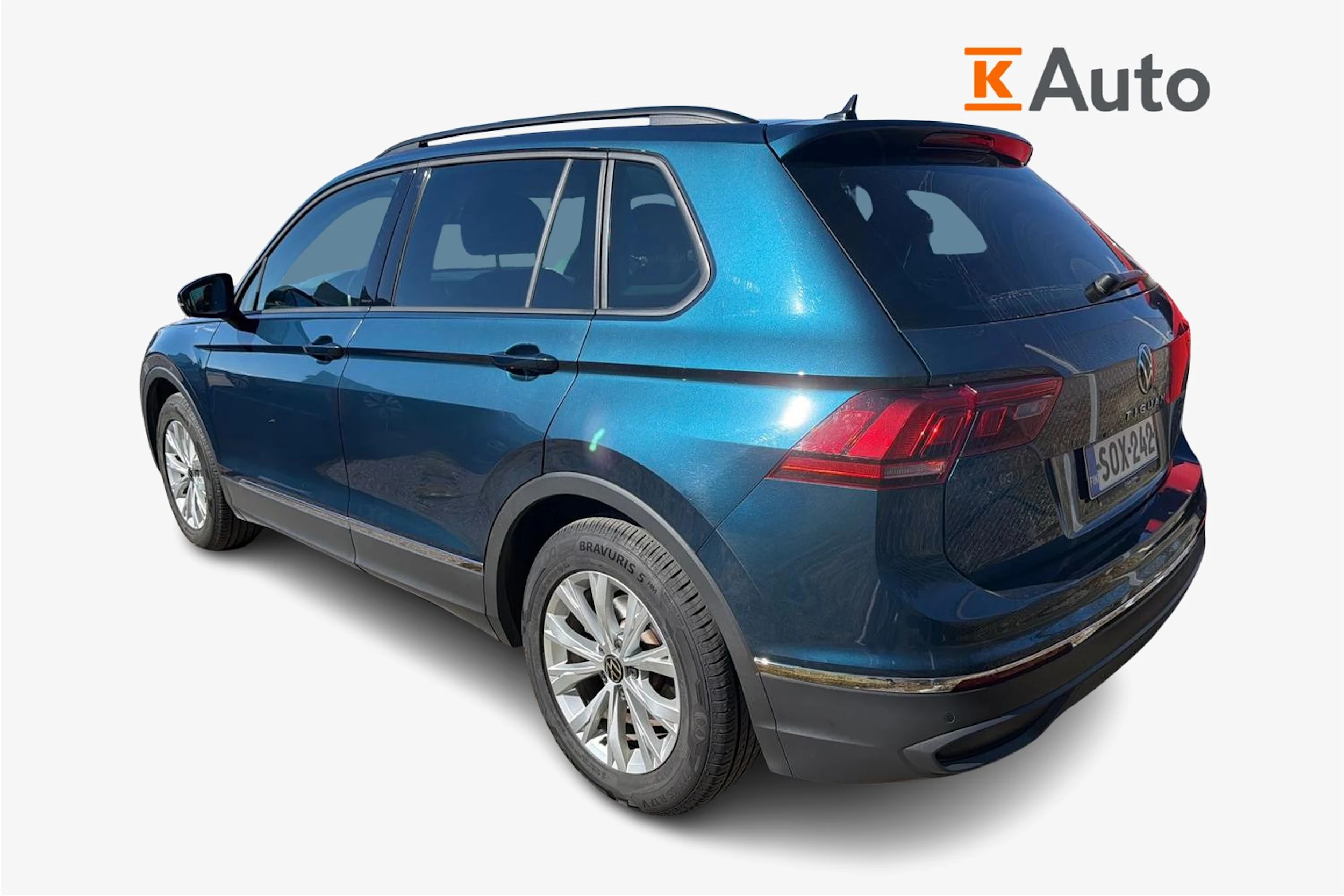 Sininen Volkswagen Tiguan 2022 kuva 2.