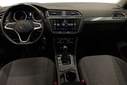 harmaa Volkswagen Tiguan 2022 kuva 7.