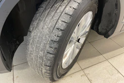 harmaa Volkswagen Tiguan 2022 kuva 10.