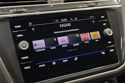 harmaa Volkswagen Tiguan 2022 kuva 17.