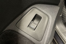met. musta Volkswagen Tiguan 2022 kuva 24.
