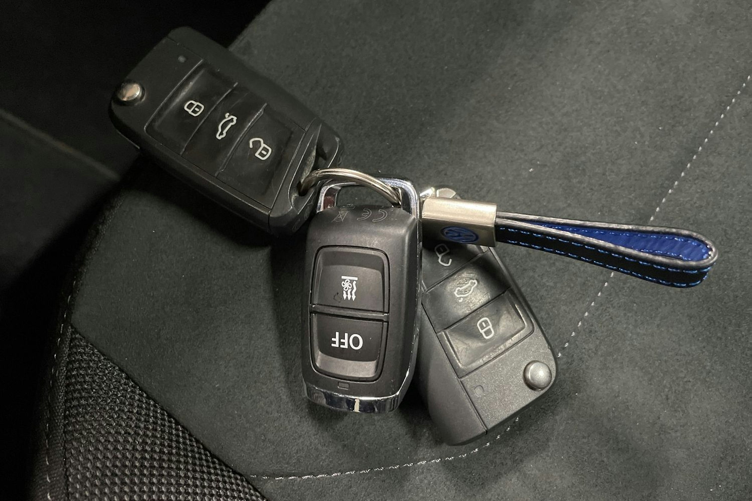 Musta Volkswagen Tiguan 2022 kuva 24.