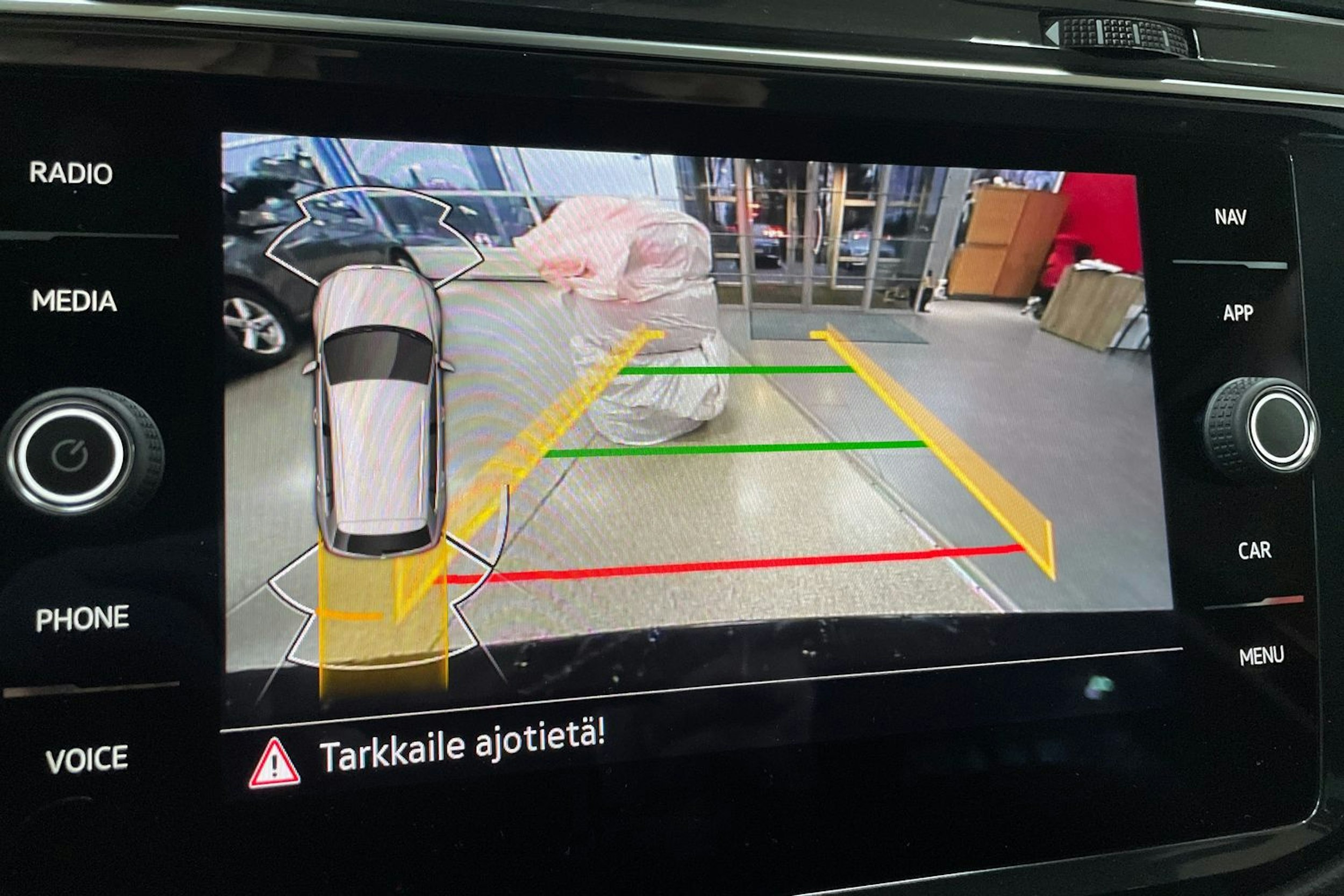 Musta Volkswagen Tiguan 2022 kuva 27.