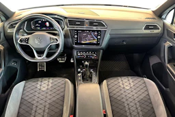 Valkoinen Volkswagen Tiguan 2022 kuva 9.