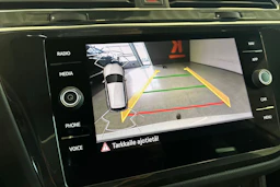 Valkoinen Volkswagen Tiguan 2022 kuva 19.
