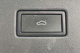 harmaa Volkswagen Tiguan 2022 kuva 15.