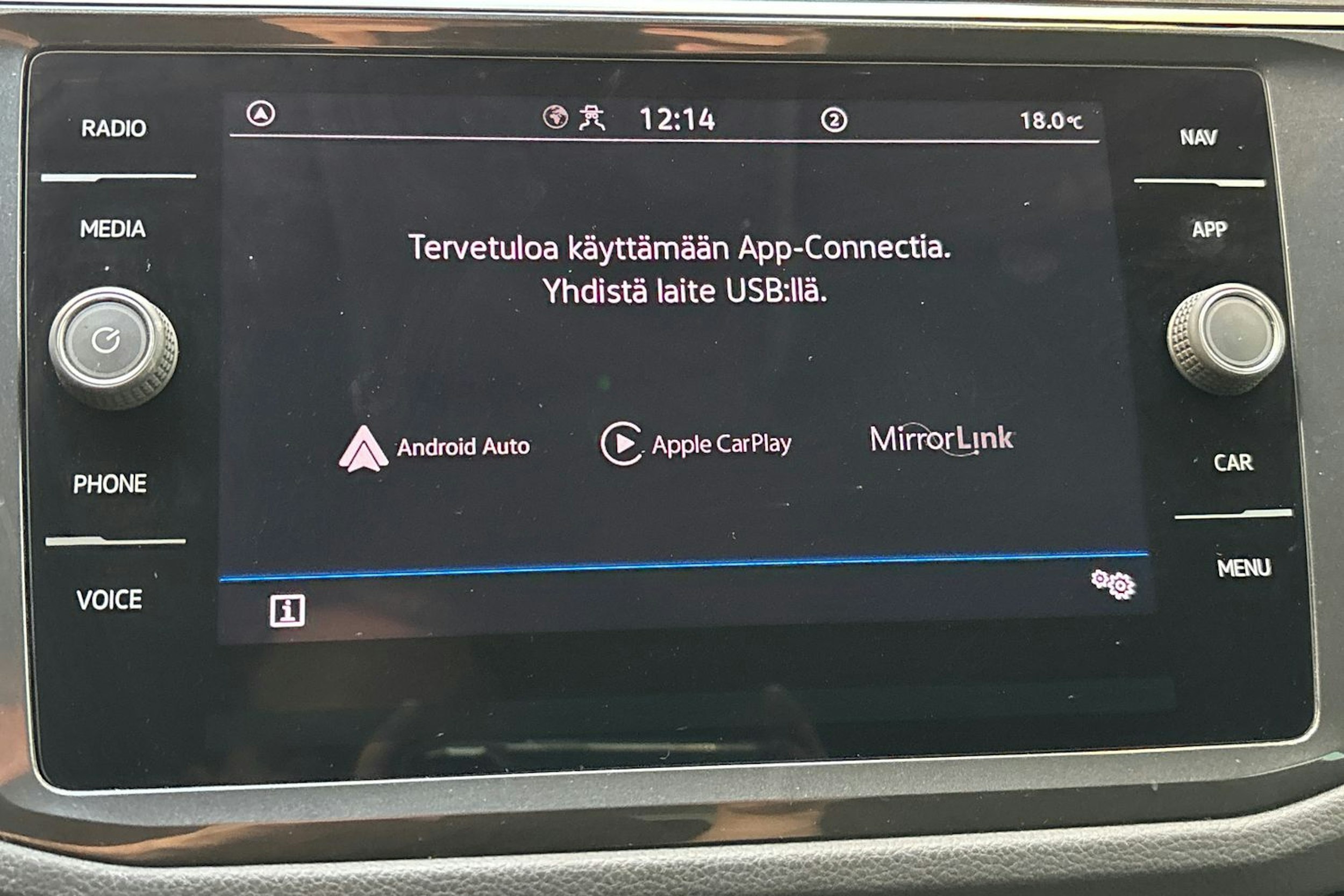 harmaa Volkswagen Tiguan 2022 kuva 21.