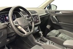 sininen Volkswagen Tiguan 2022 kuva 7.