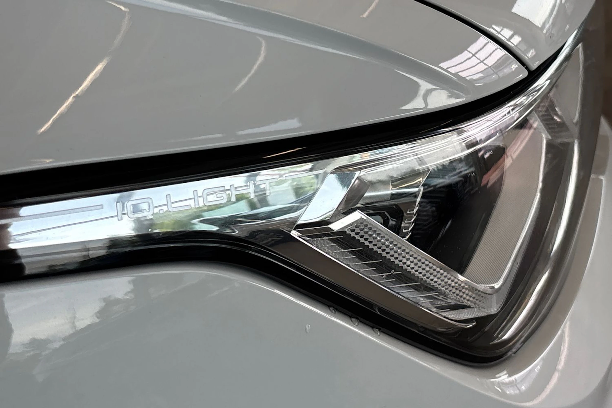 valkoinen Volkswagen Tiguan 2022 kuva 13.
