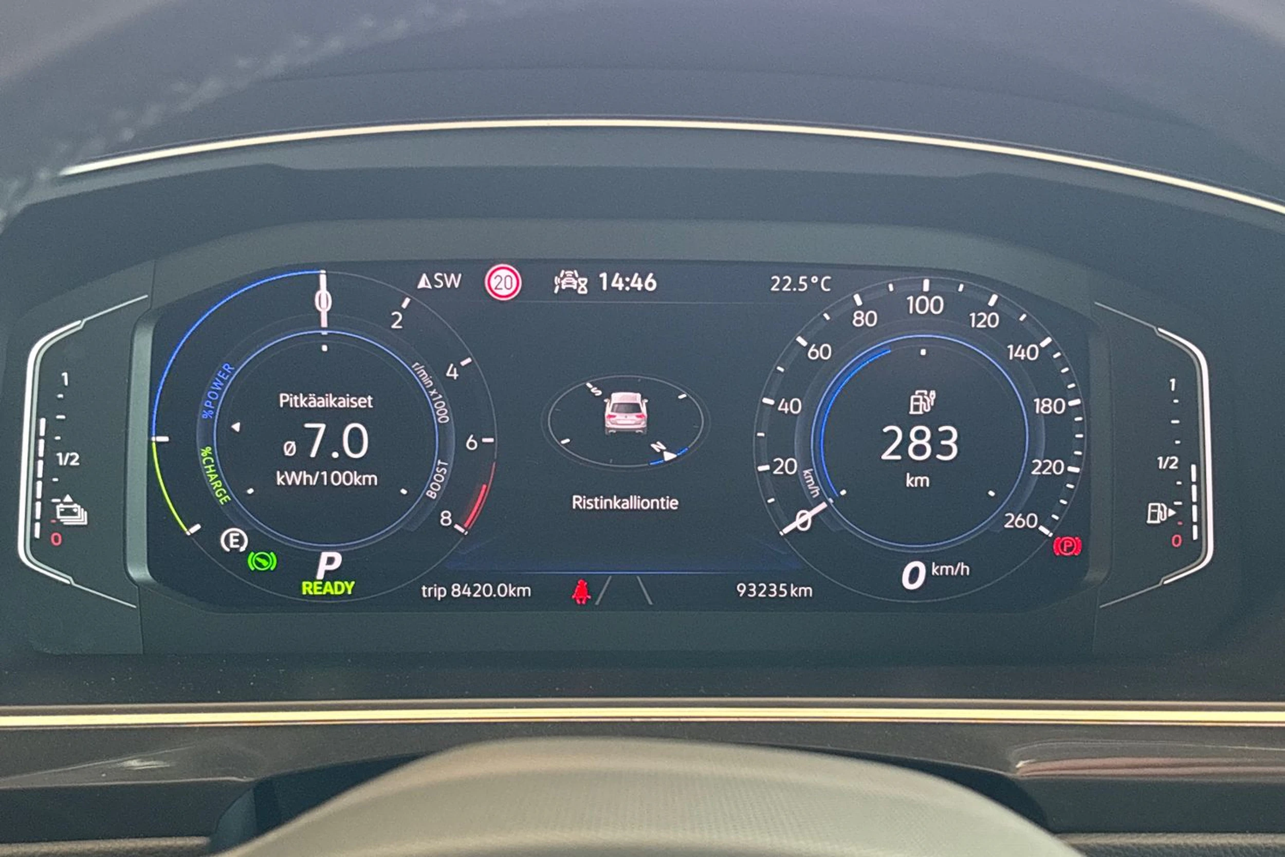 valkoinen Volkswagen Tiguan 2022 kuva 30.