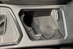 valkoinen Volkswagen Tiguan 2022 kuva 41.