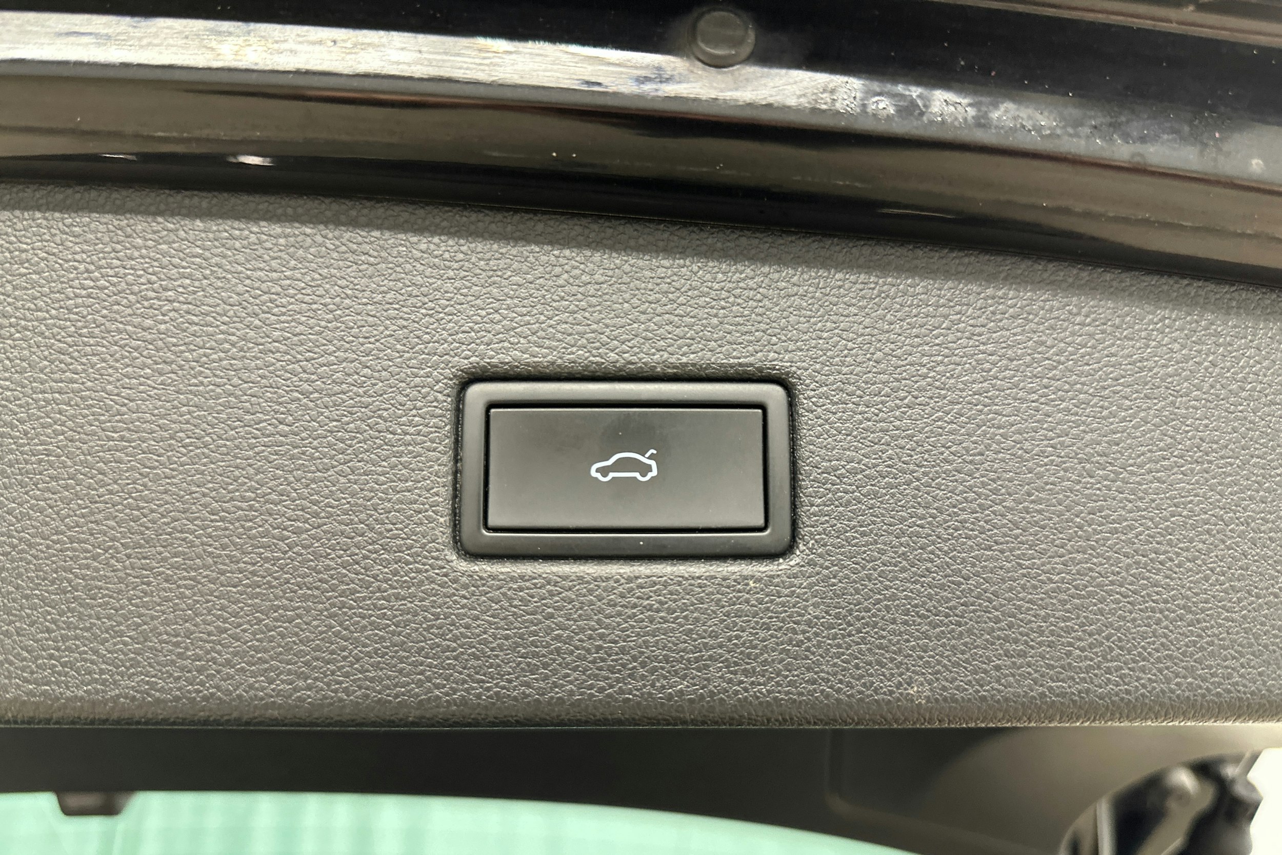 musta Volkswagen Tiguan 2022 kuva 25.