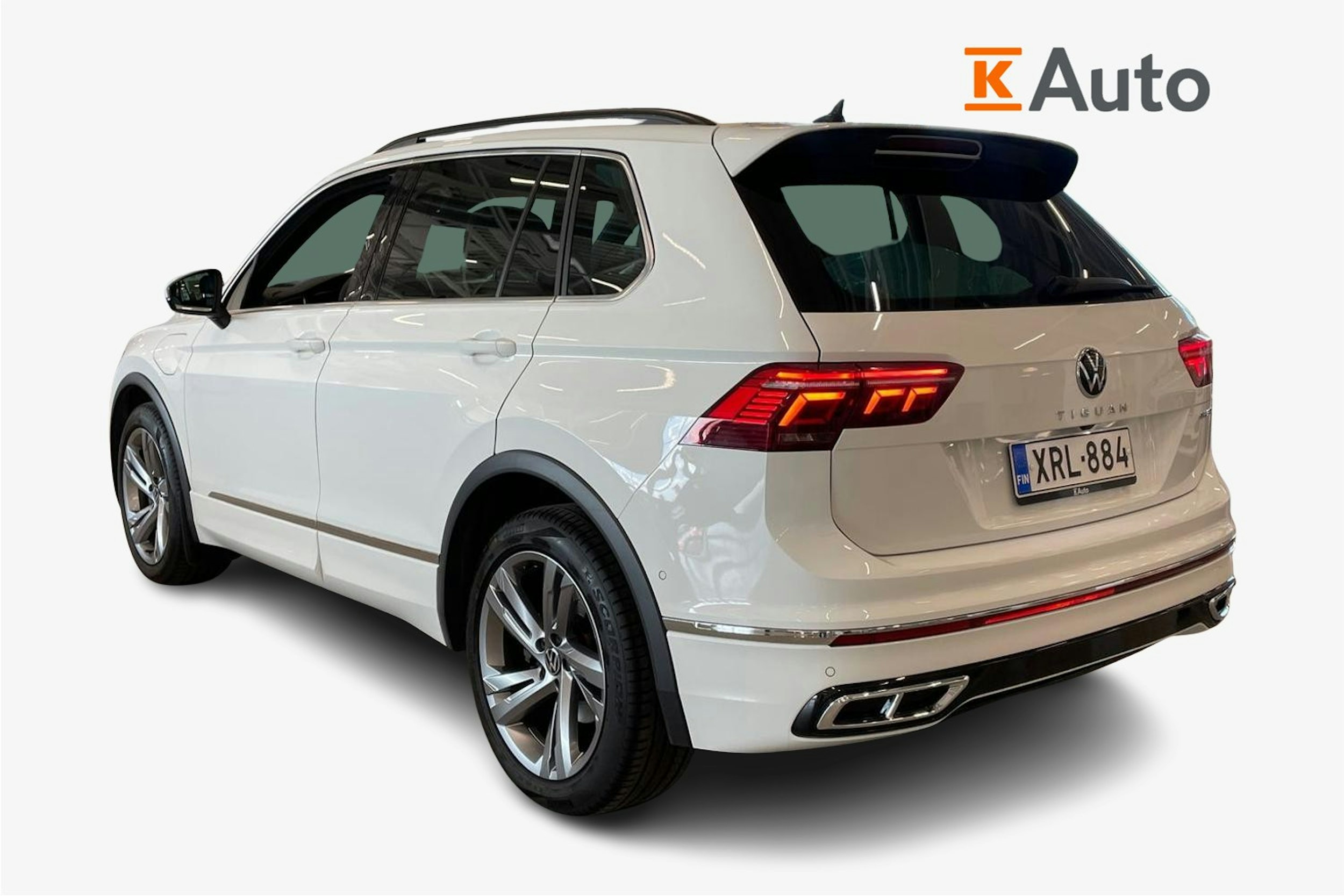 valkoinen Volkswagen Tiguan 2022 kuva 2.